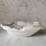 Empty pocket hands porcelain