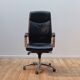 Chaise de direction Chester, Kokoon Design