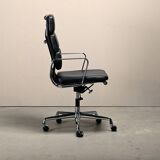 Charles & Ray Eames EA219 Office Chair in Chrome and Black leather, Vitra