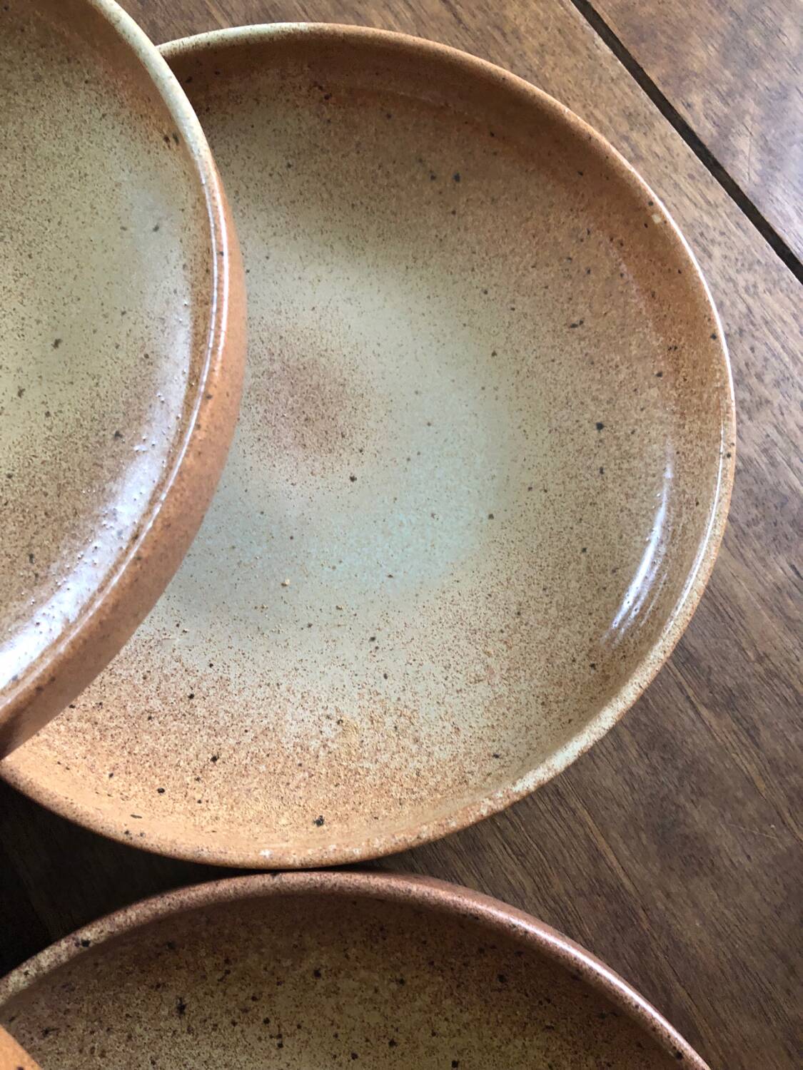 Rigny stoneware dessert or appetizer plates