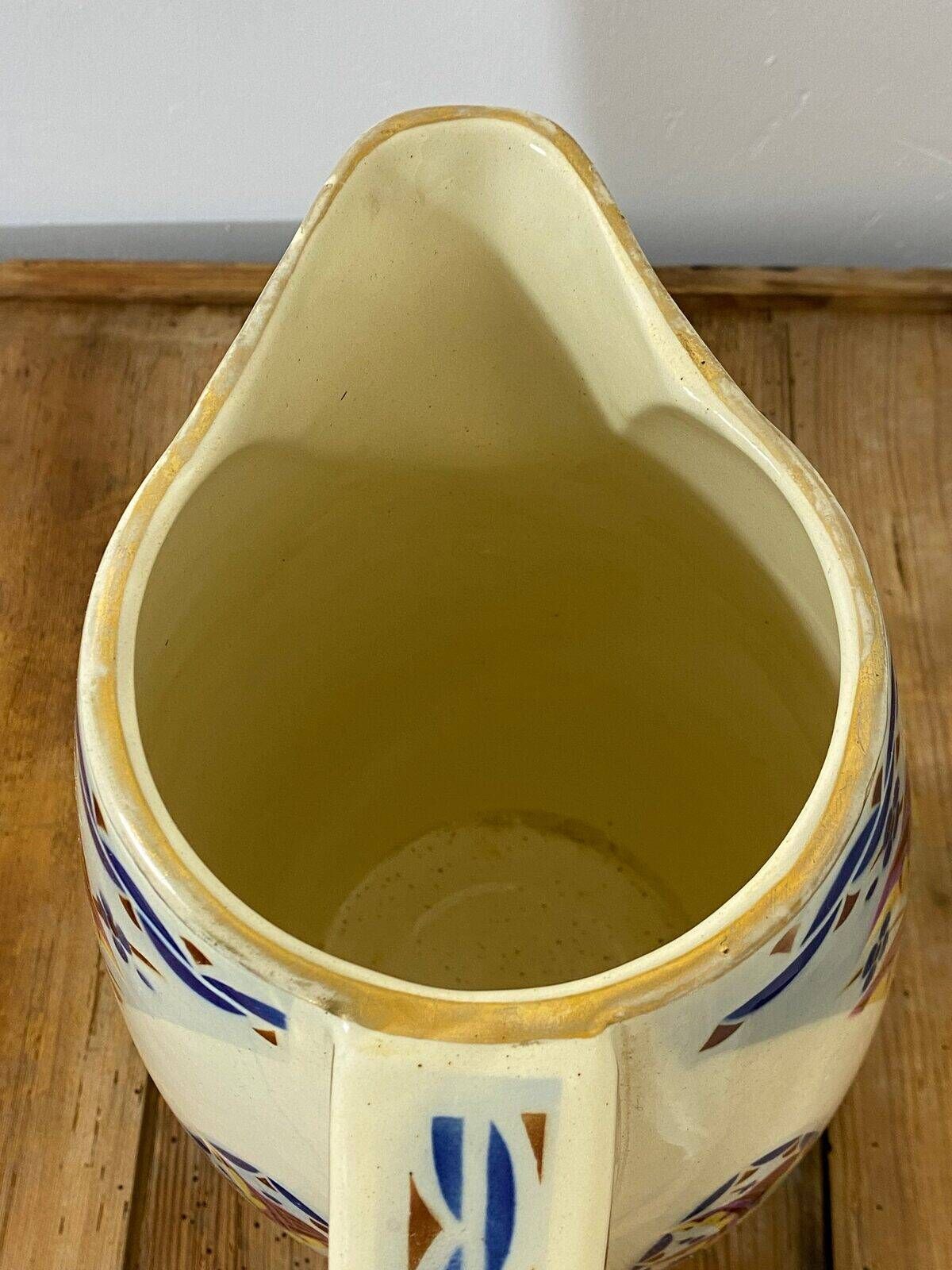 Art Deco bowl and dish from Saint-Amand, hand-painted floral decoration.