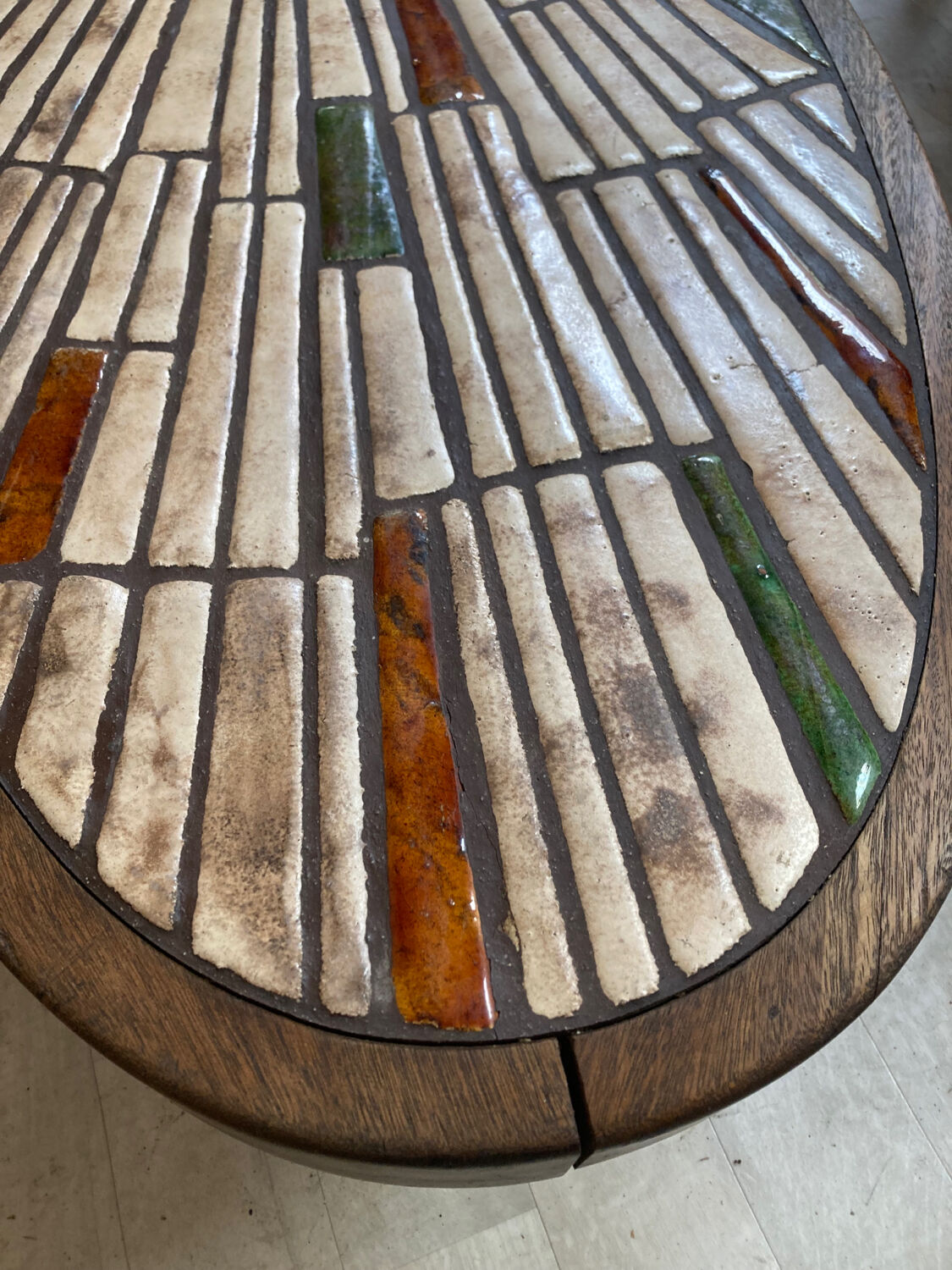 Oval ceramic coffee table