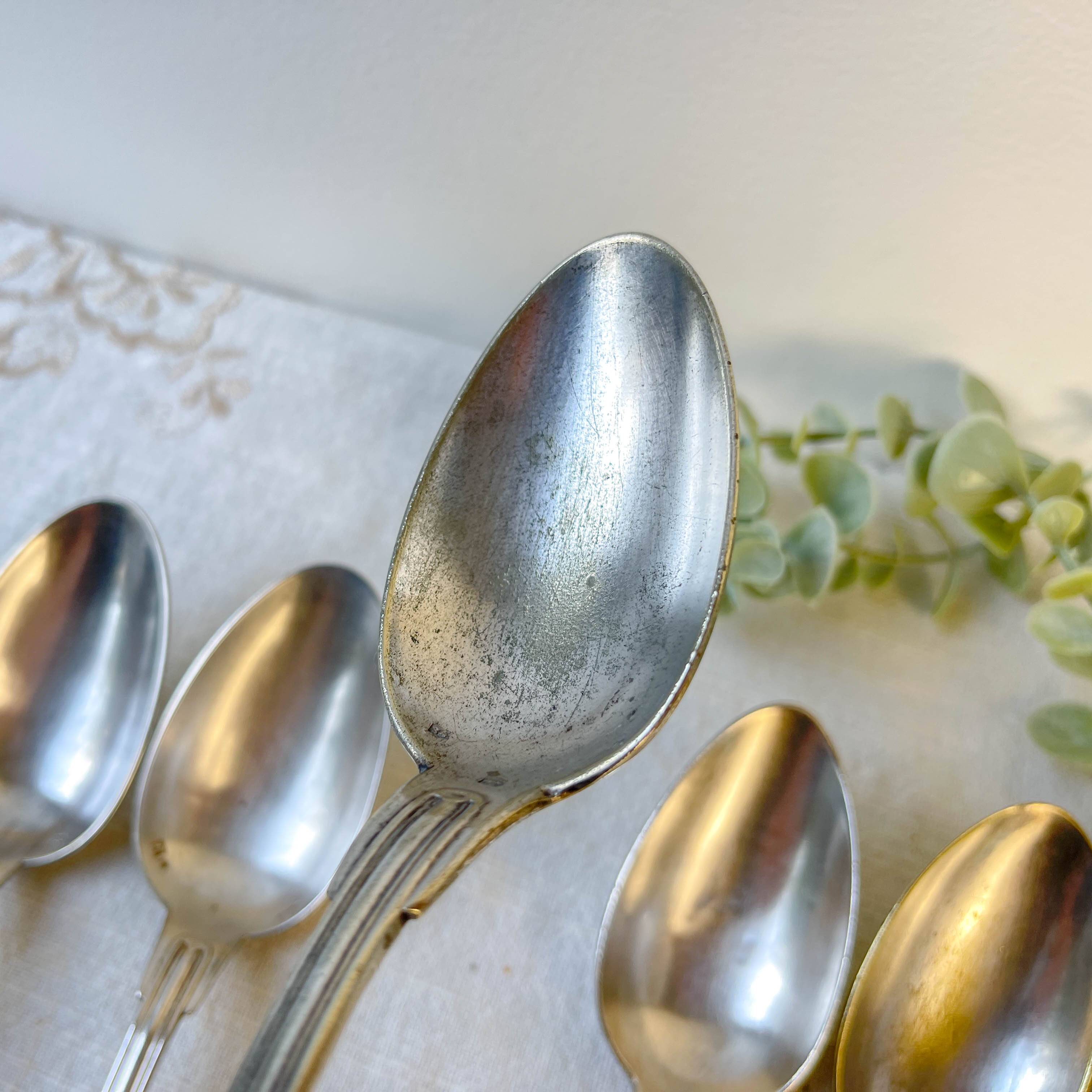 Set of 8 vintage silver plated soup spoons