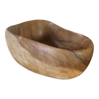 Empty pocket in olive wood