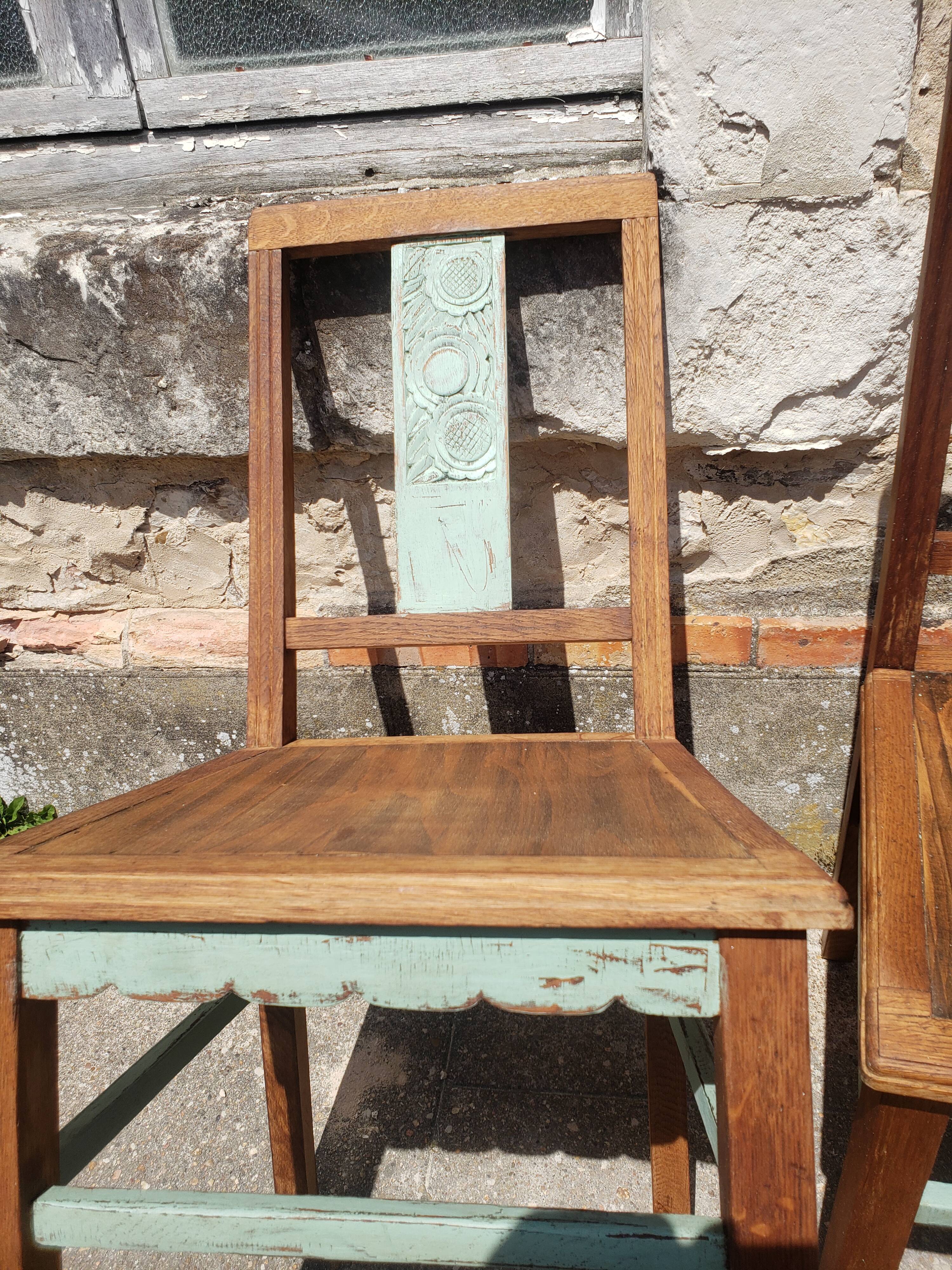 Table and chairs art deco wood and pastel