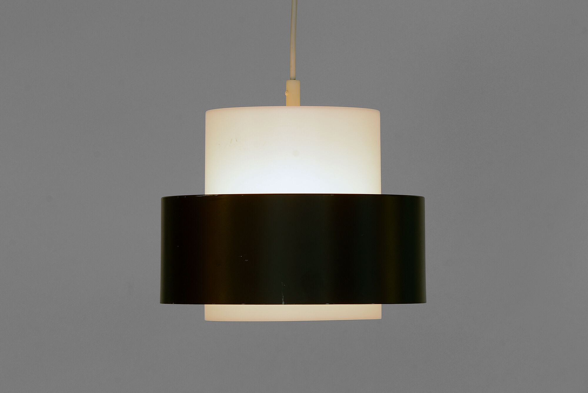 Pendant light "Cylindus" by Uno and Östen Kristiansson for Luxus. Sweden 1970s