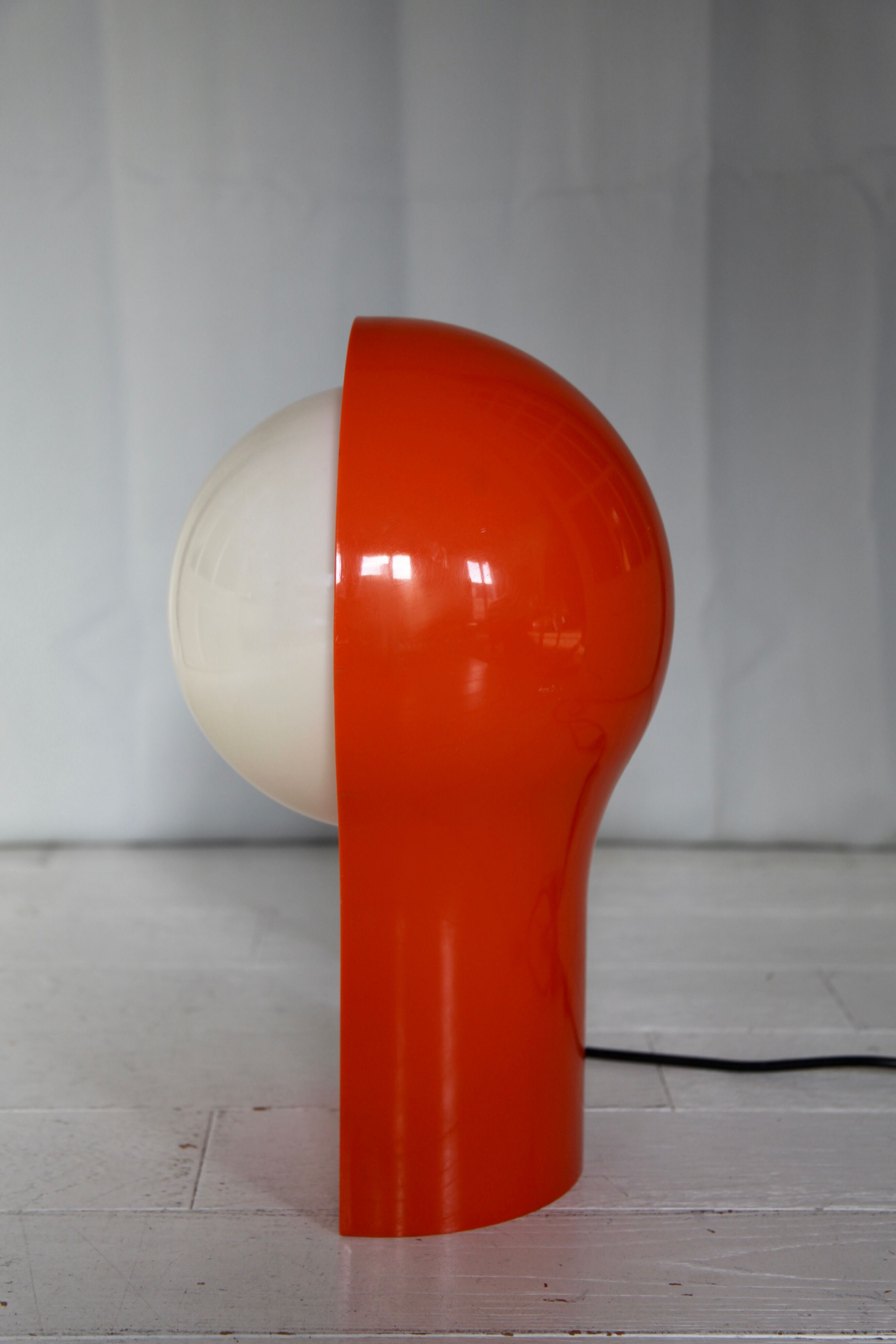 Telegono lamp by Vico Magistretti for Artemide