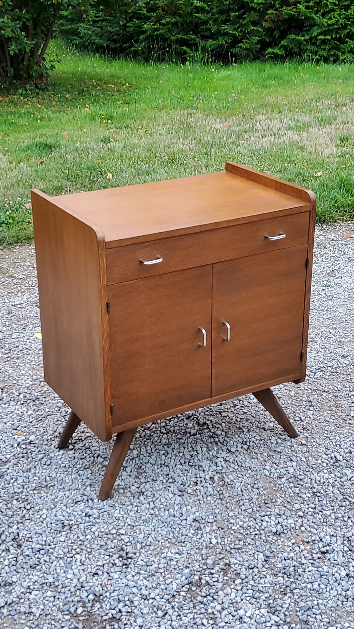 Vintage oak chest of drawers feet compass and fins of the 50s 2 doors 1 drawer