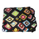 Couverture multicolore en crochet 70's