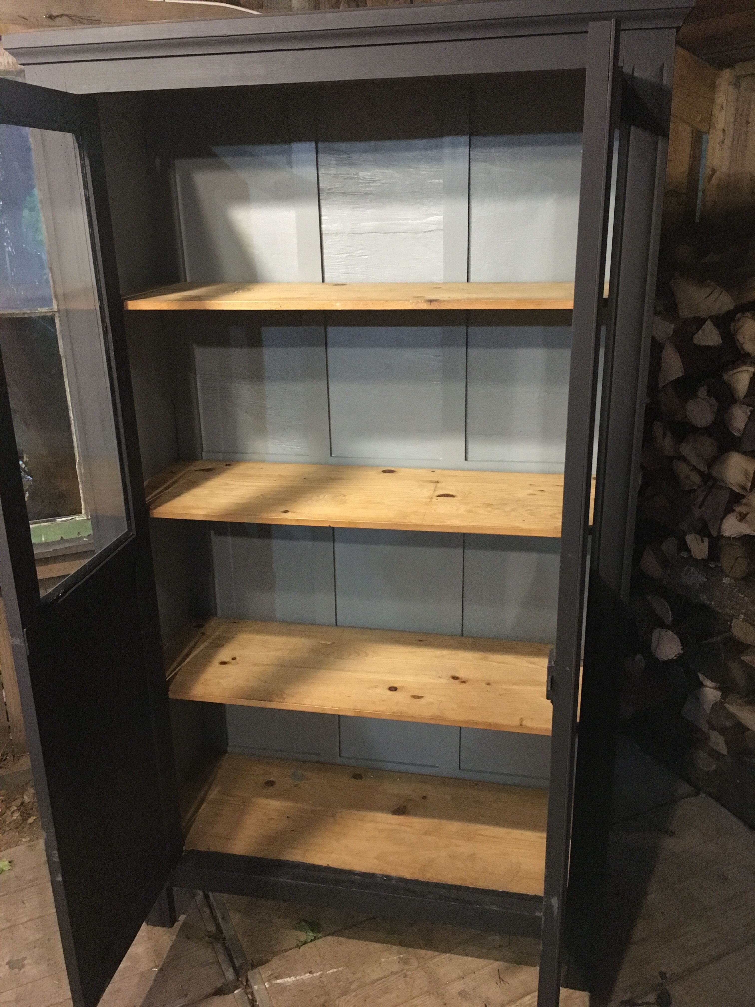 Former hotel showcase