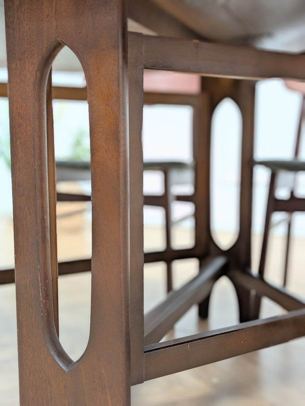Vintage folding table in teak