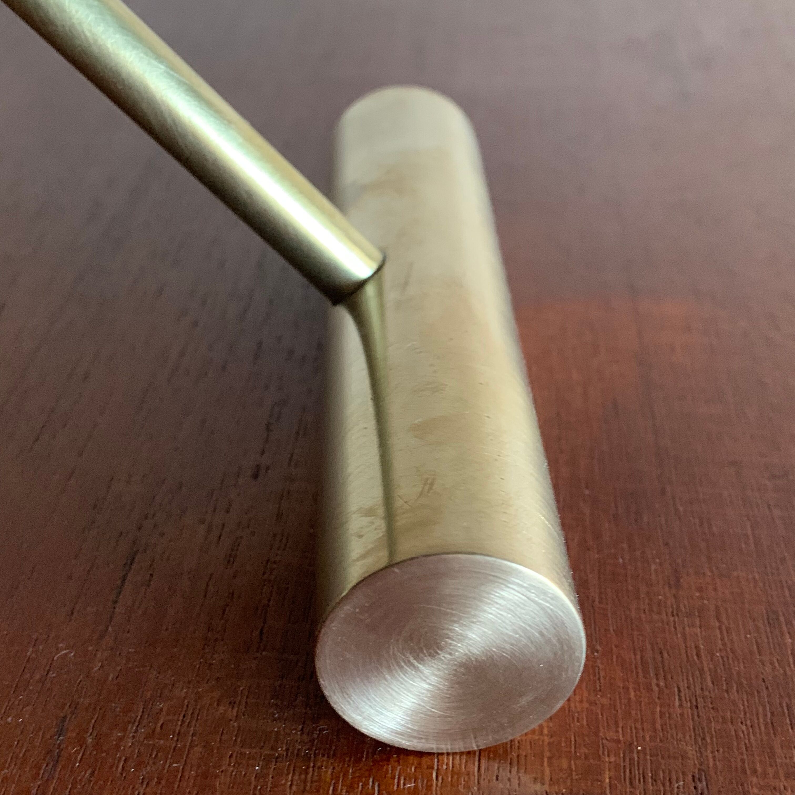 Diabolo lamp with marble counterweight