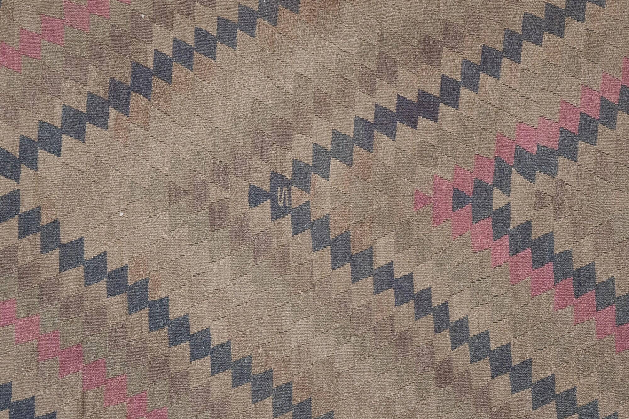 Vintage Turkish kilim, handwoven, 150x350 cm.