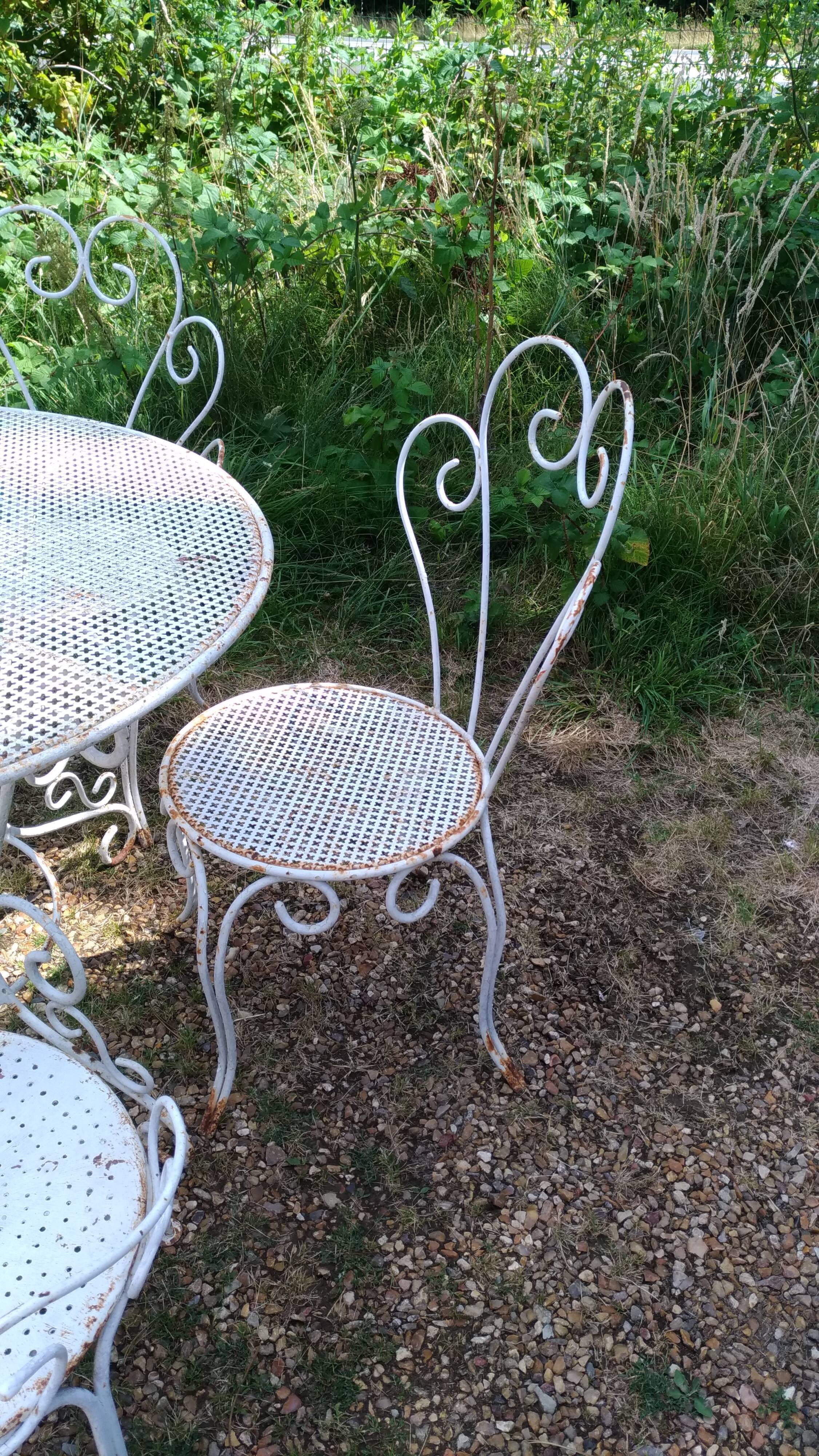 Garden furniture in iron