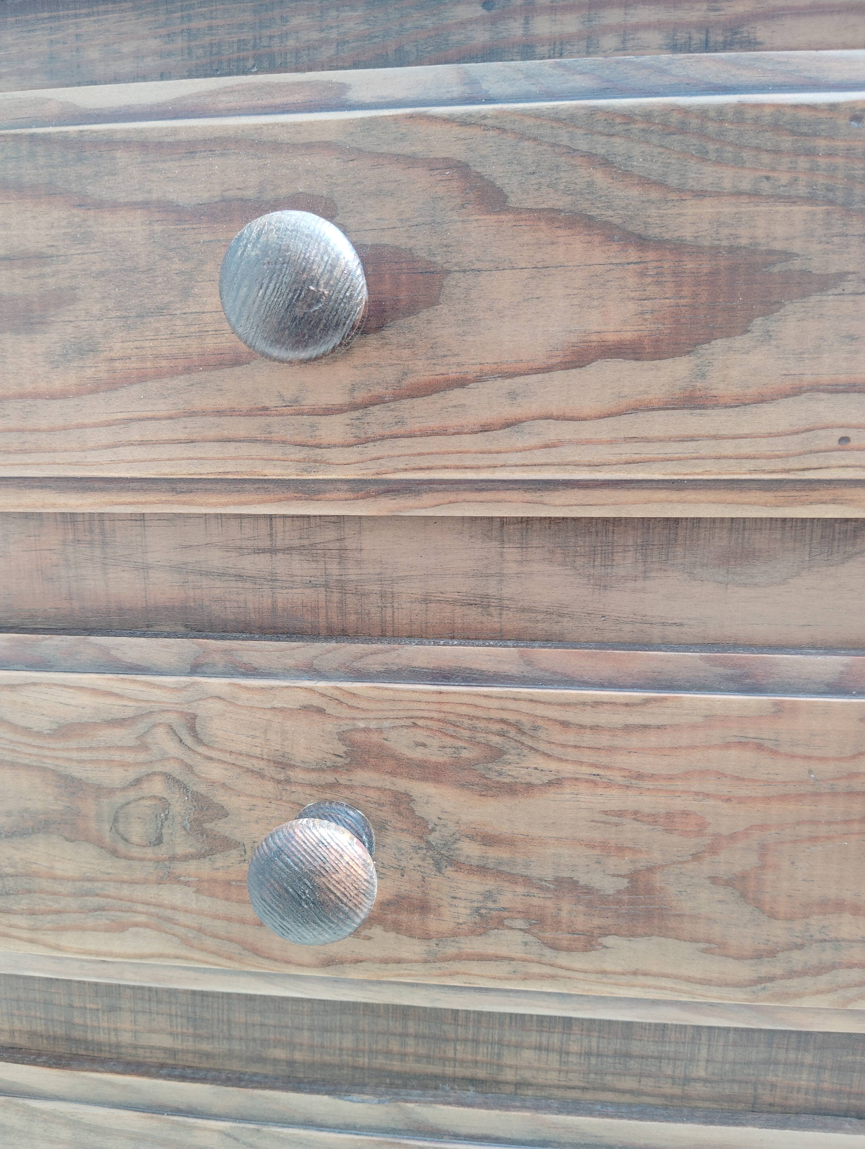 Commode/chest of drawers with tapered legs