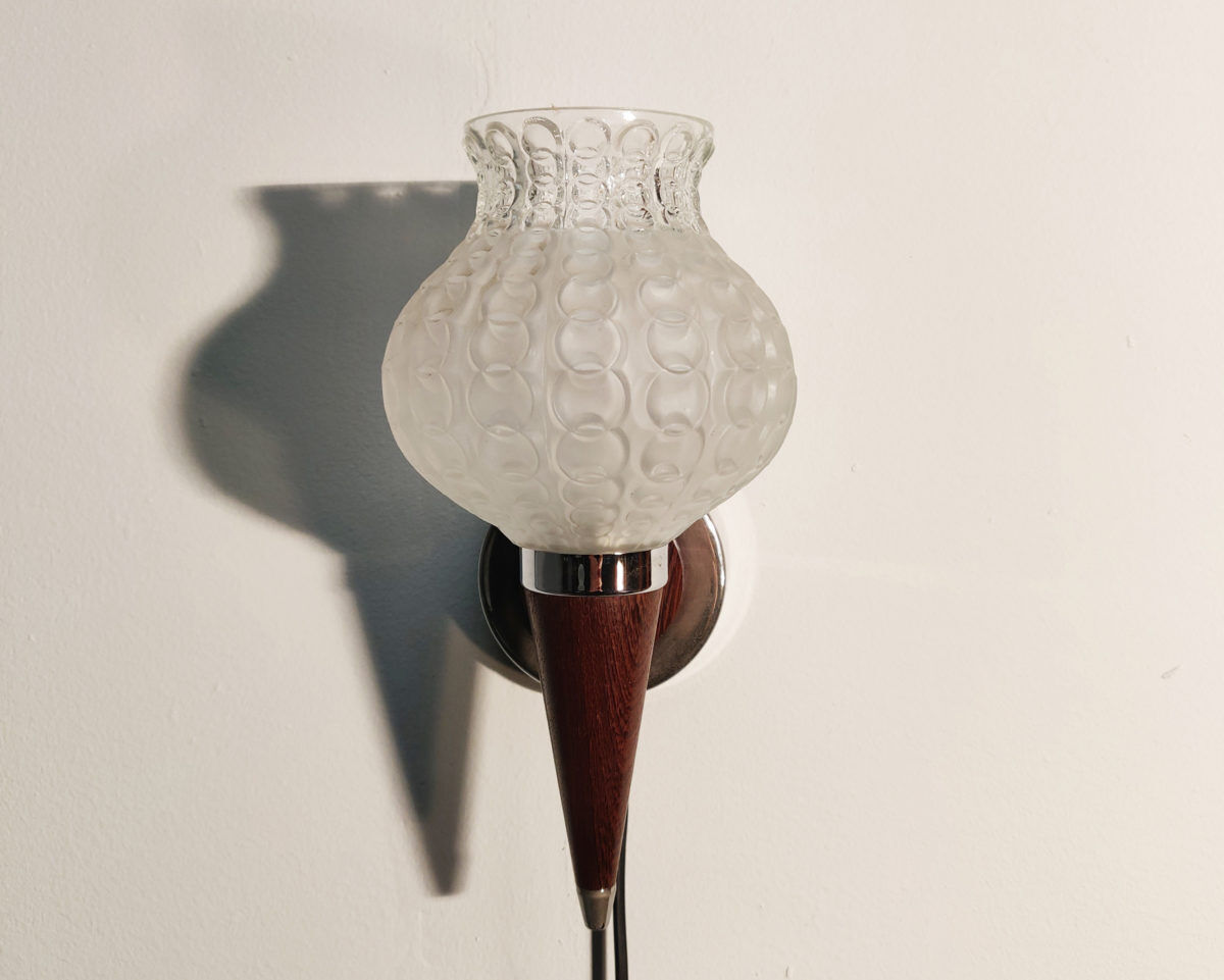 Scandinavian tulip wall lamp 60s