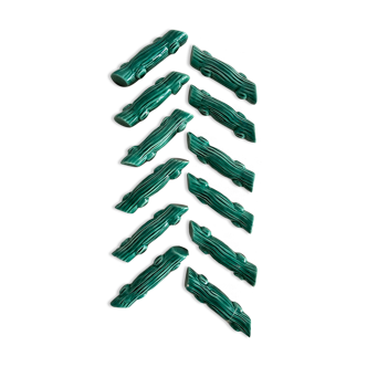 Set of 12 knife holders in green slurry