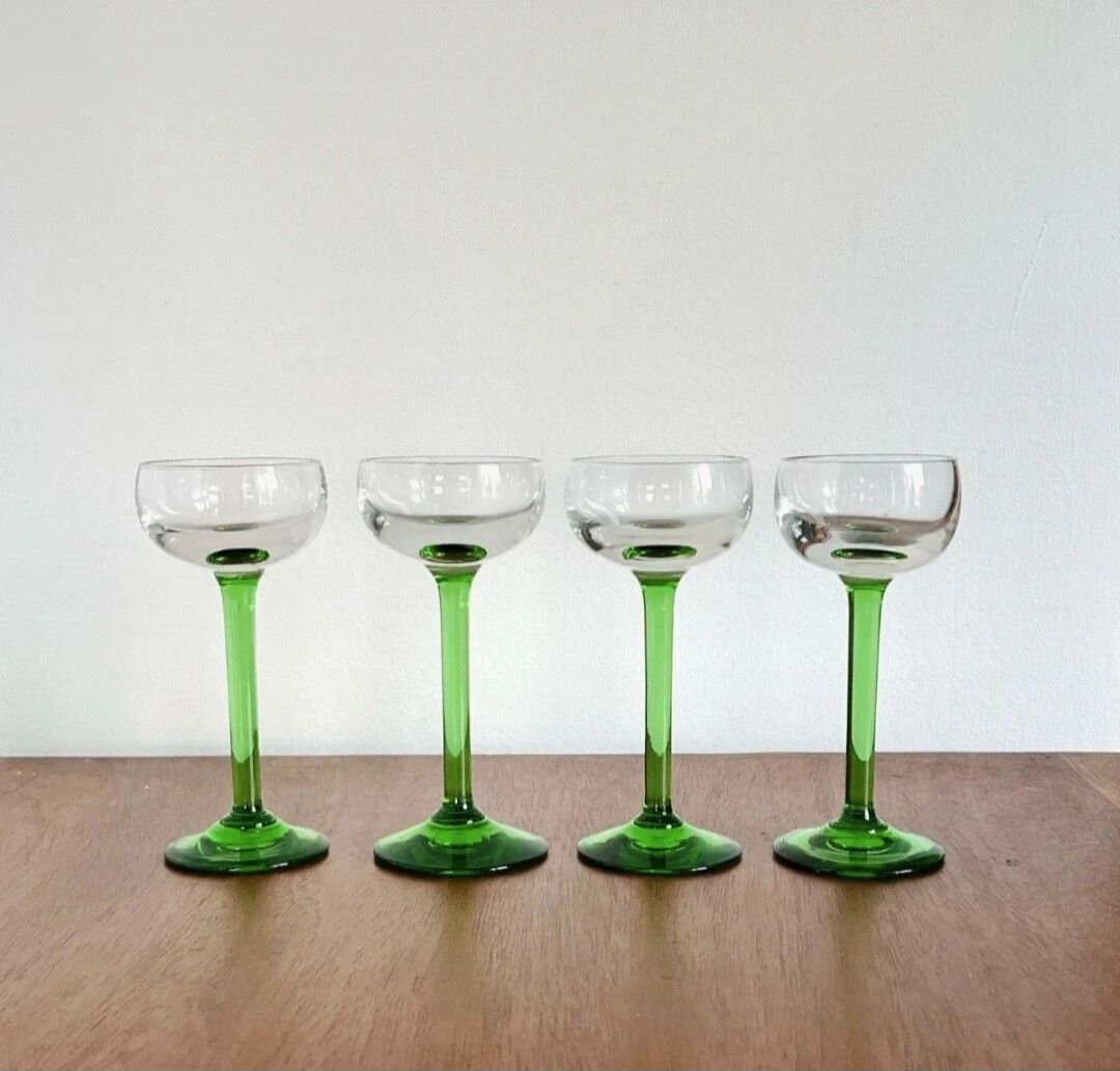 4 digestif glasses bistro green foot 1950s