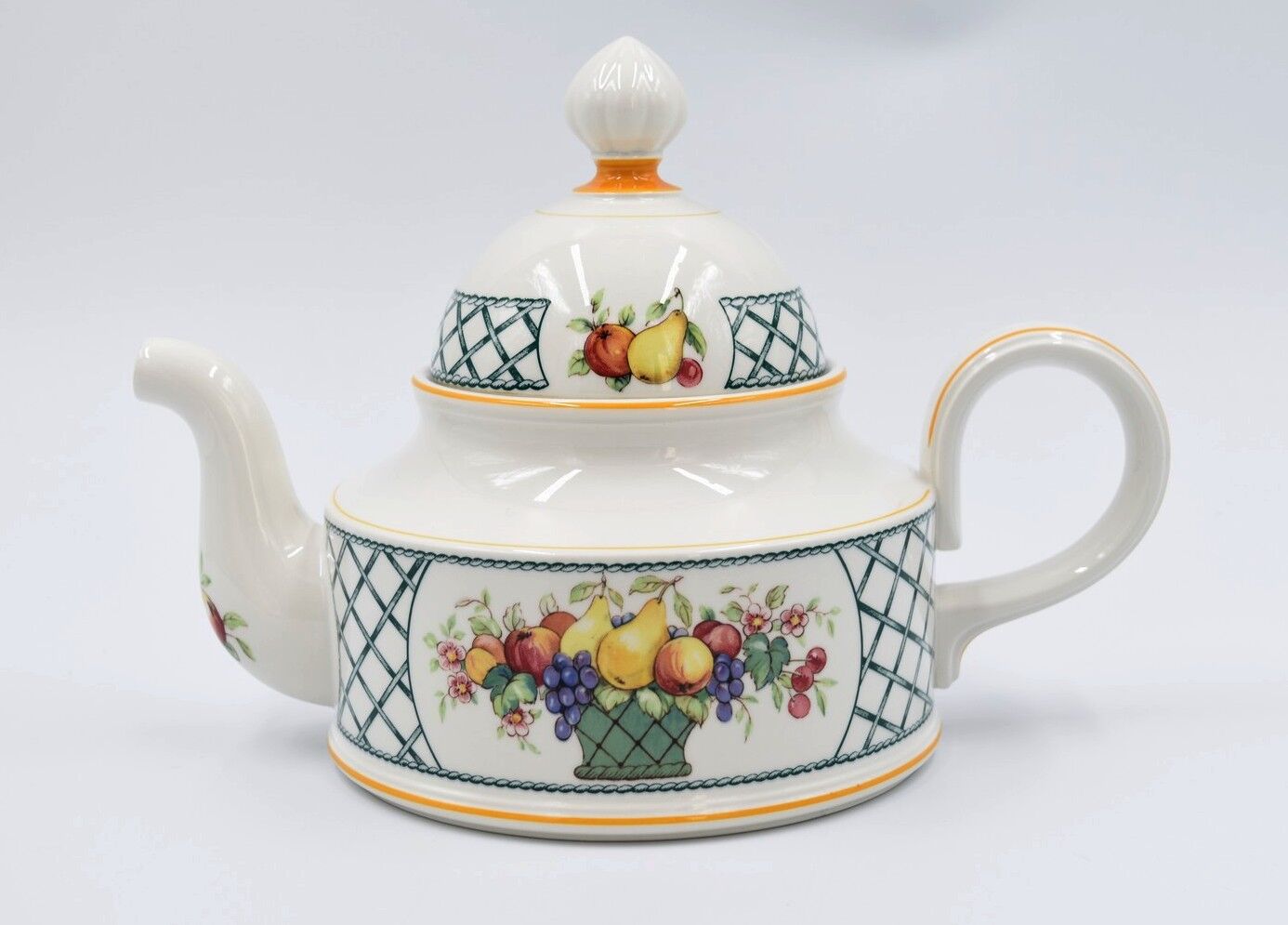 Teapot villeroy & boch basketball model
