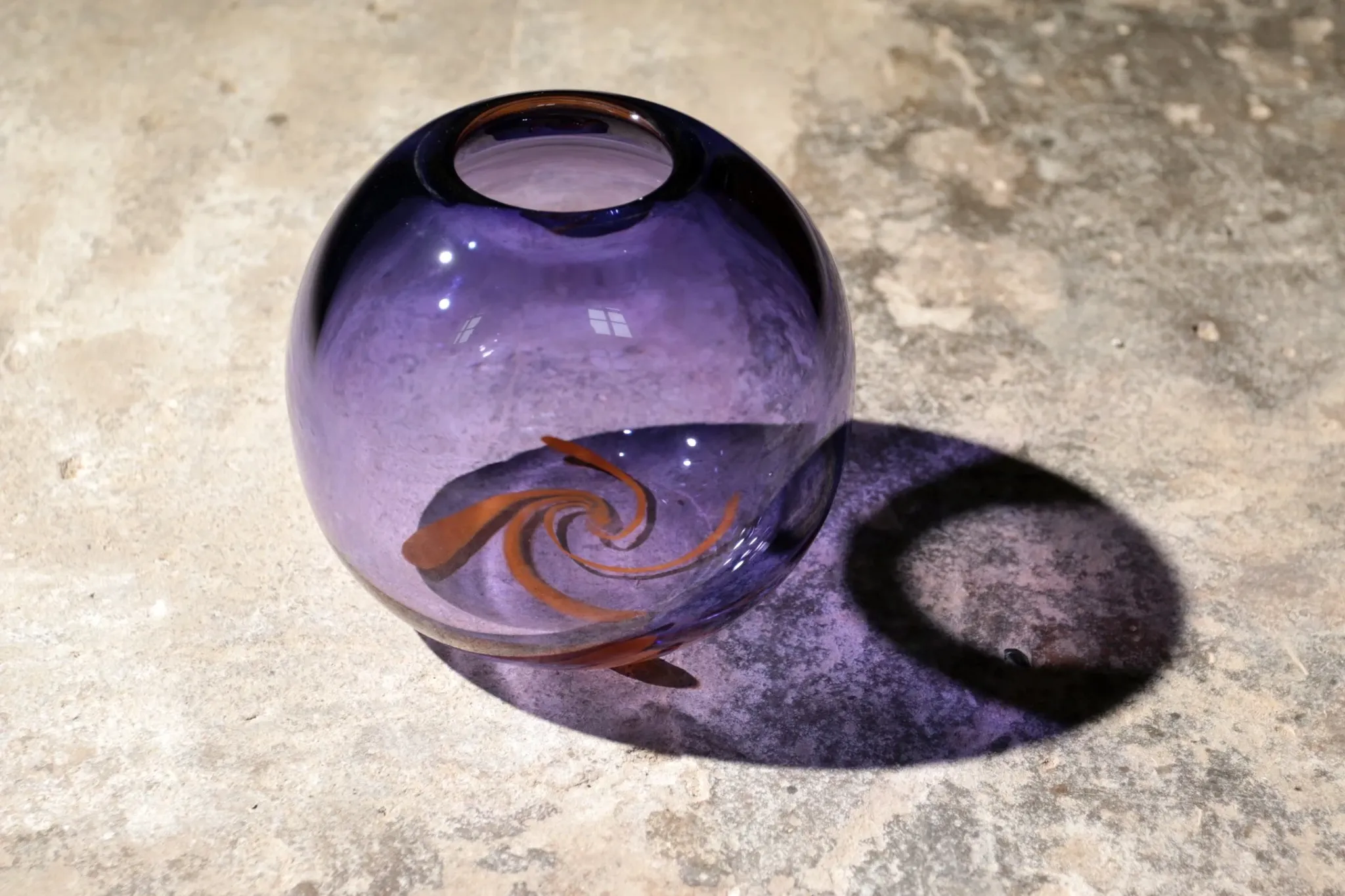 Unica thick-walled vase Roel Olivier Leerdam glass