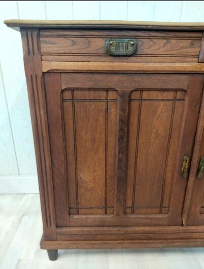 Parisian solid oak buffet