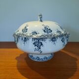 Porcelain tureen
