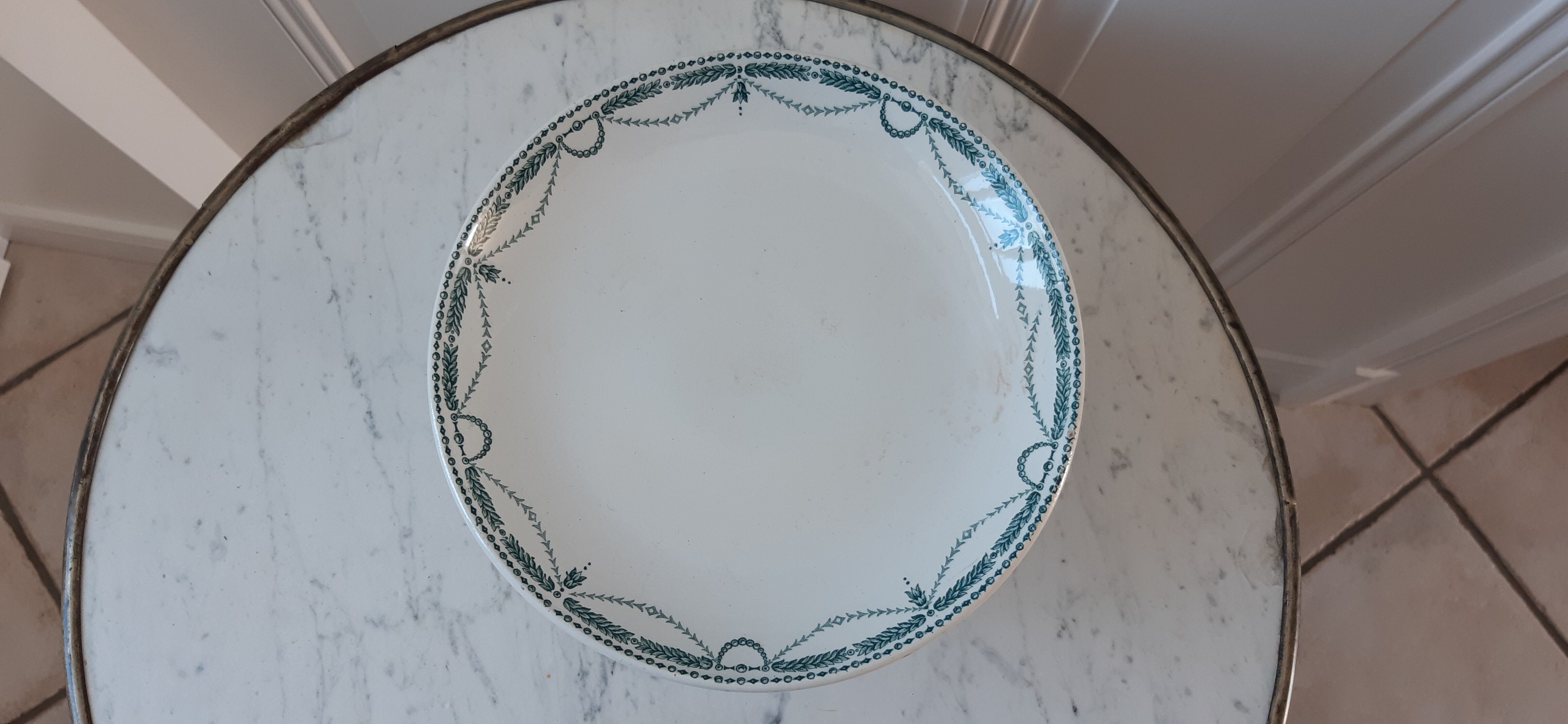 Compotier haut Terre de Fer Saint Amand model "René" late nineteenth