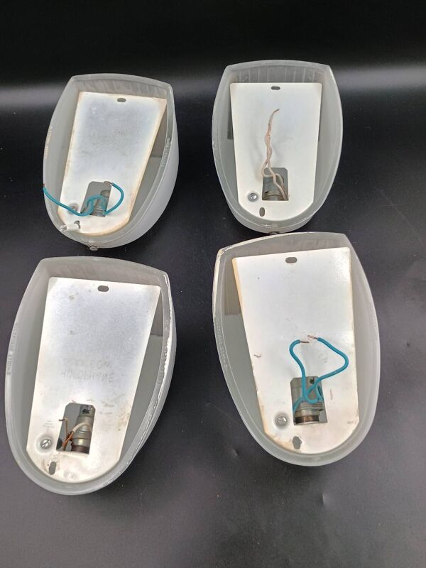 Lot de 4 Appliques  Holophane AMV. 2 Made in France Loft industriel