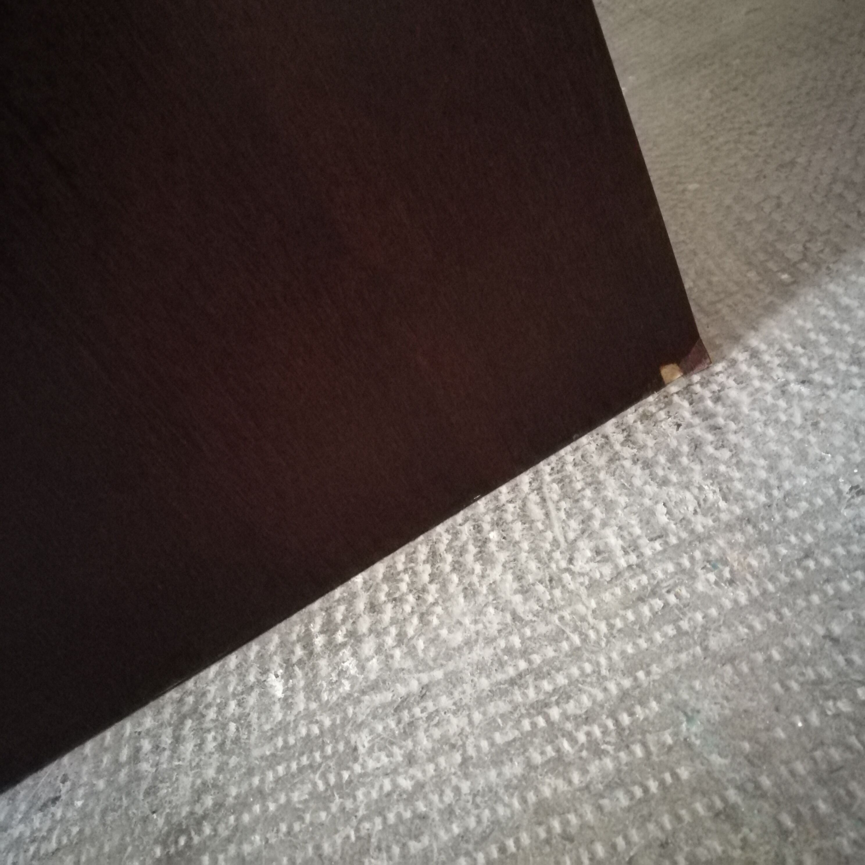 Vintage shelf library