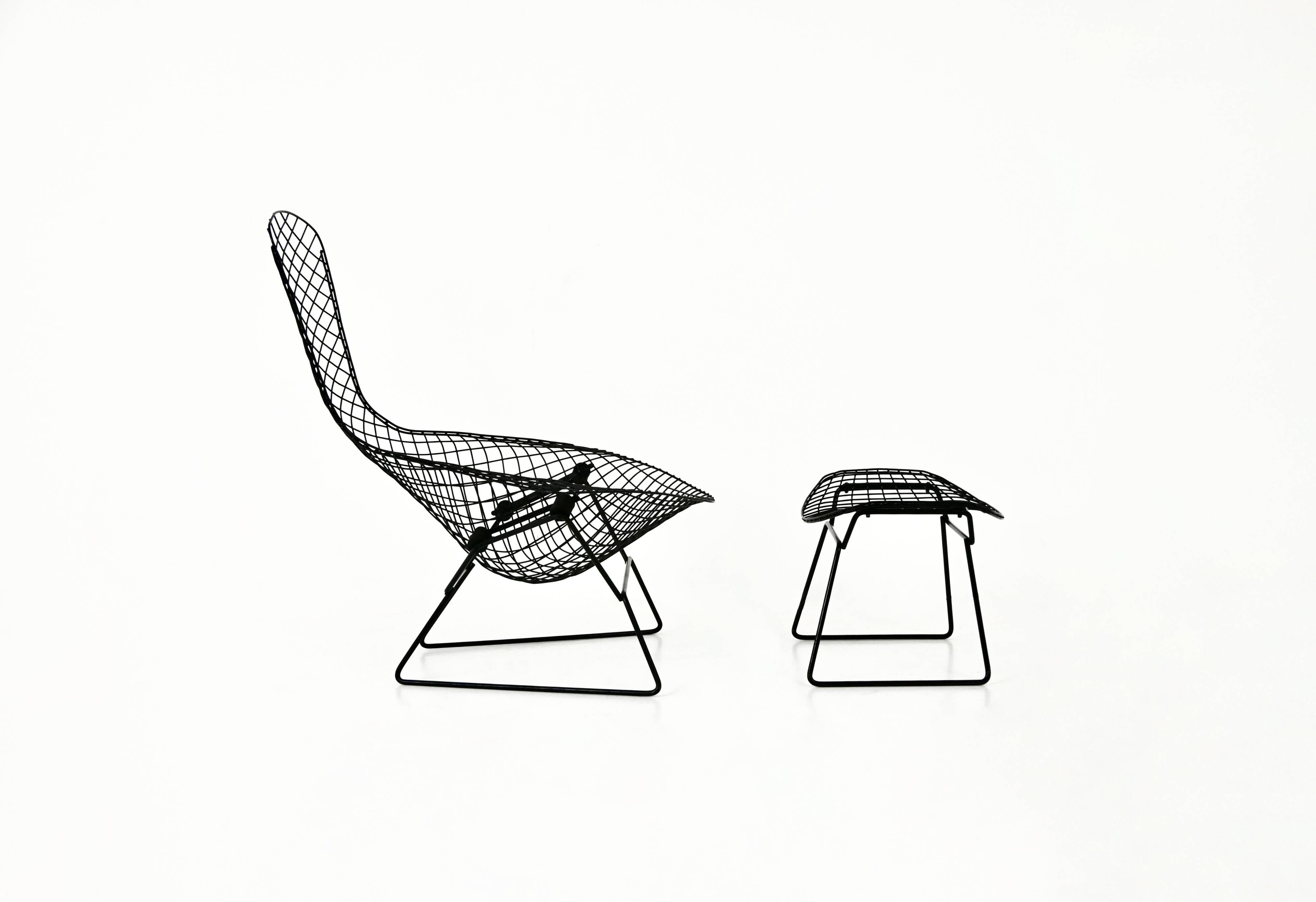 "Bird" armchair and ottoman by Harry Bertoia for Knoll, 1960s