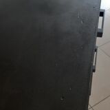 Furniture counter with graphite and wood drawers