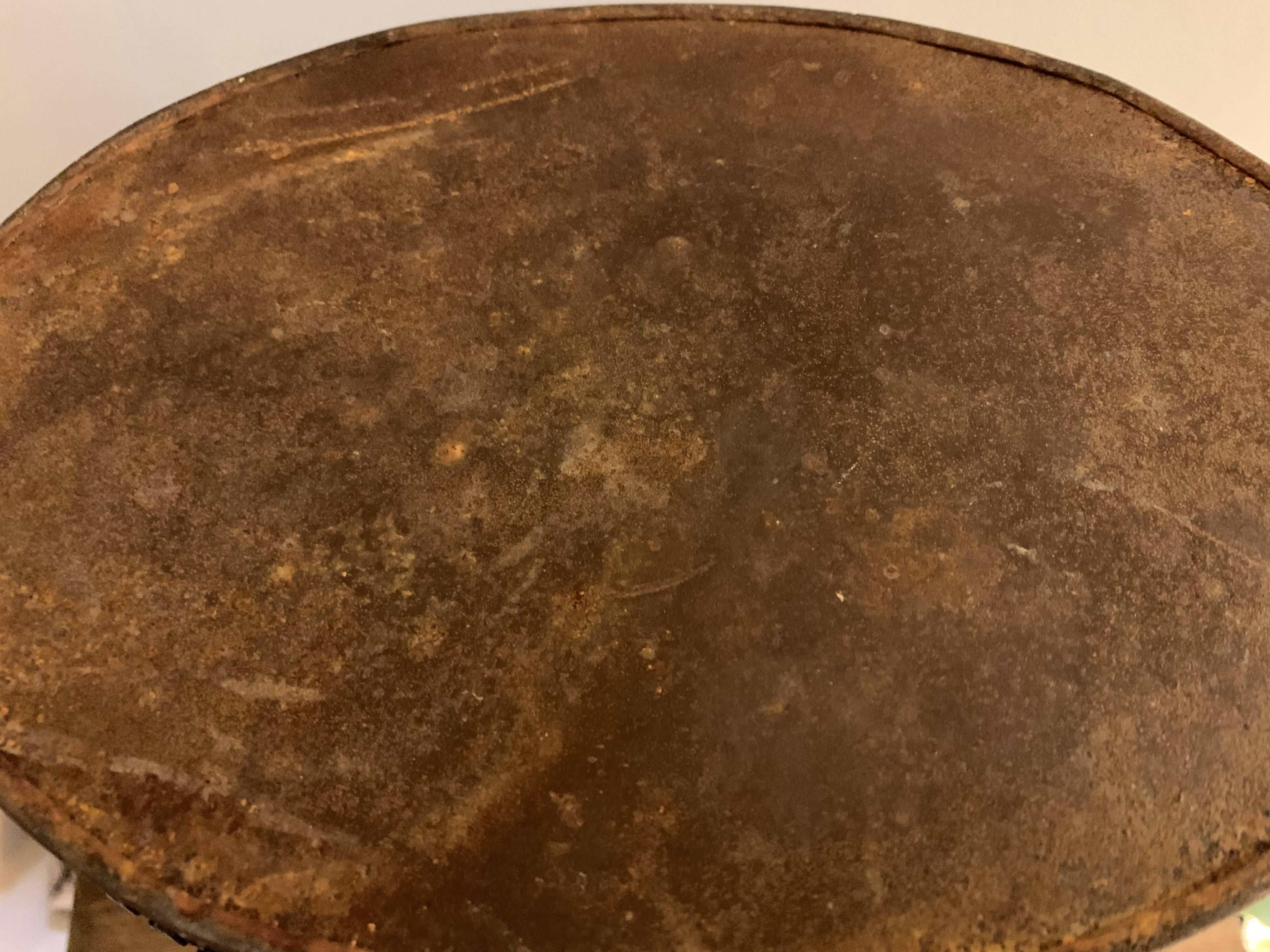 Napoleon III paper basket in leather imitation painted sheet metal