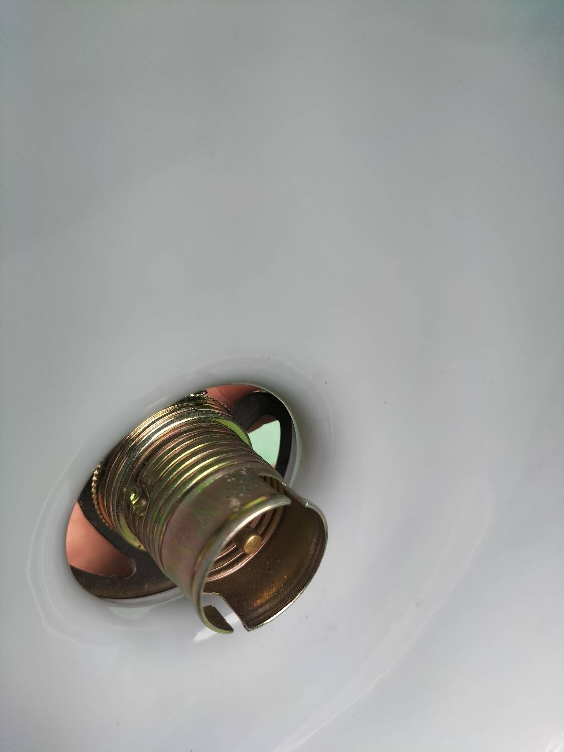 Green opaline suspension