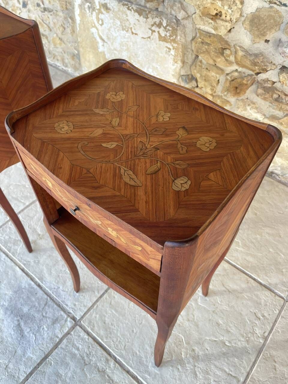 Paire de chevets , Style Louis XV en Palissandre