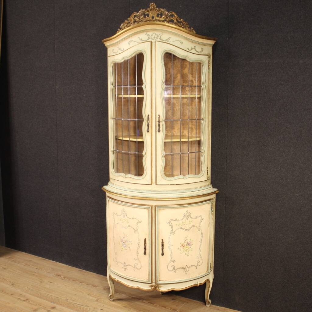 Lacquered, gilded and painted Venetian corner cabinet