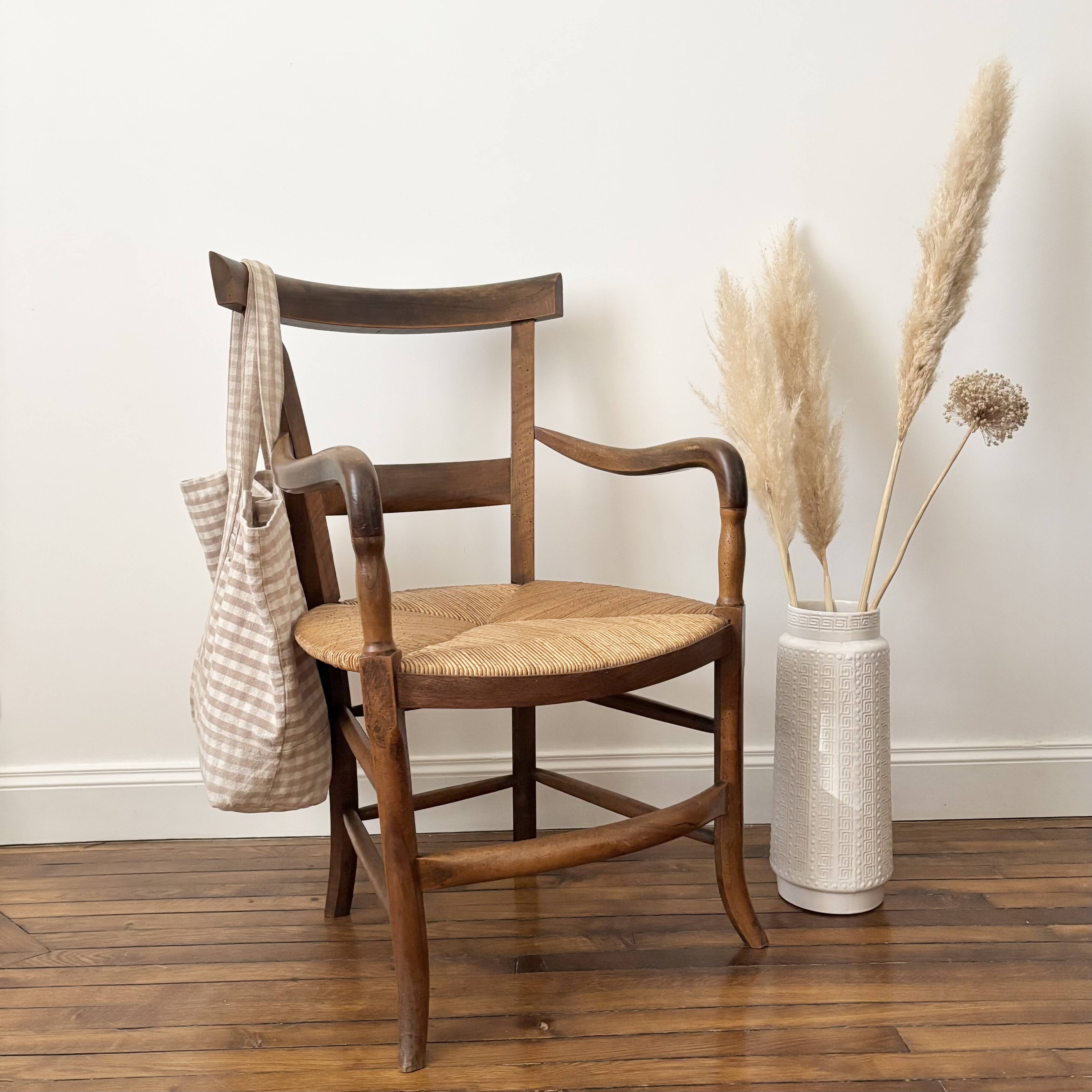 Country armchair