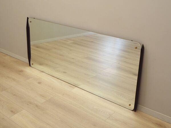 Miroir avec cadre en acajou, design italien, années 1970, production : Italie