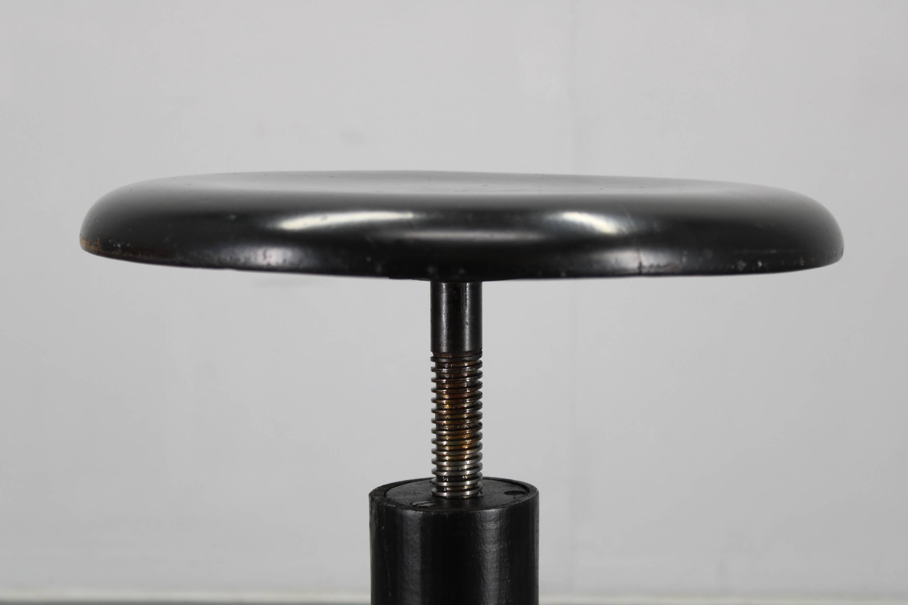 Tabouret de piano en hêtre des années 1940, Tchécoslovaquie