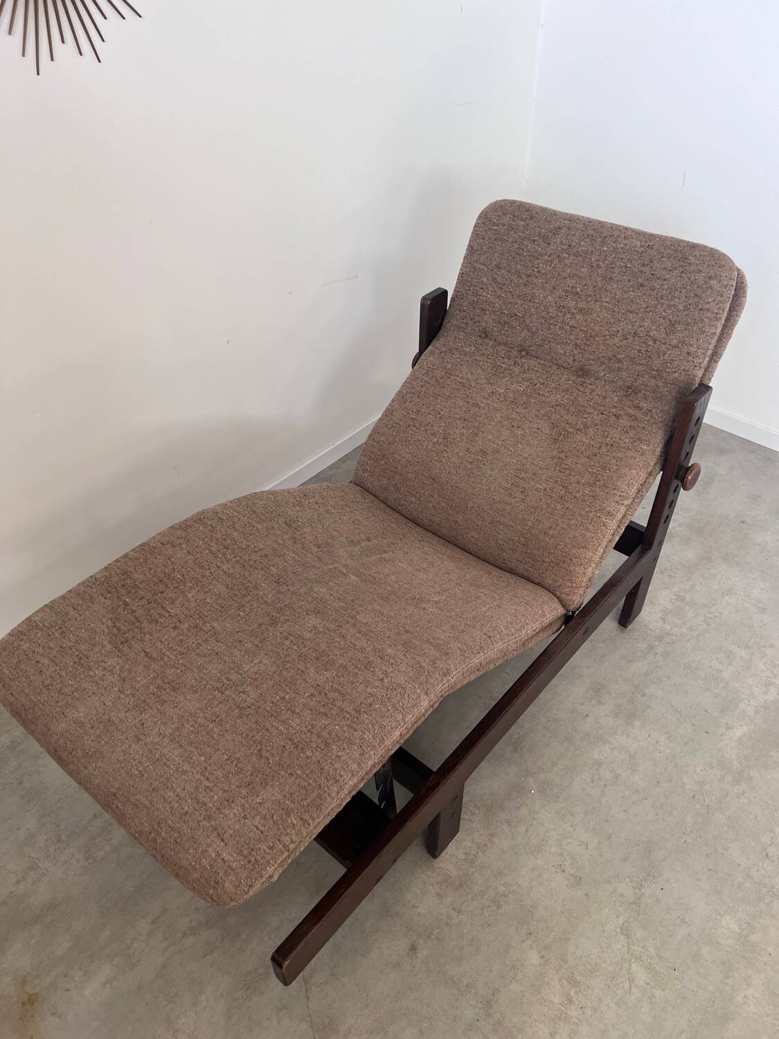 Old chaise longue wooden lounge chair Italian design from the 60s vintage