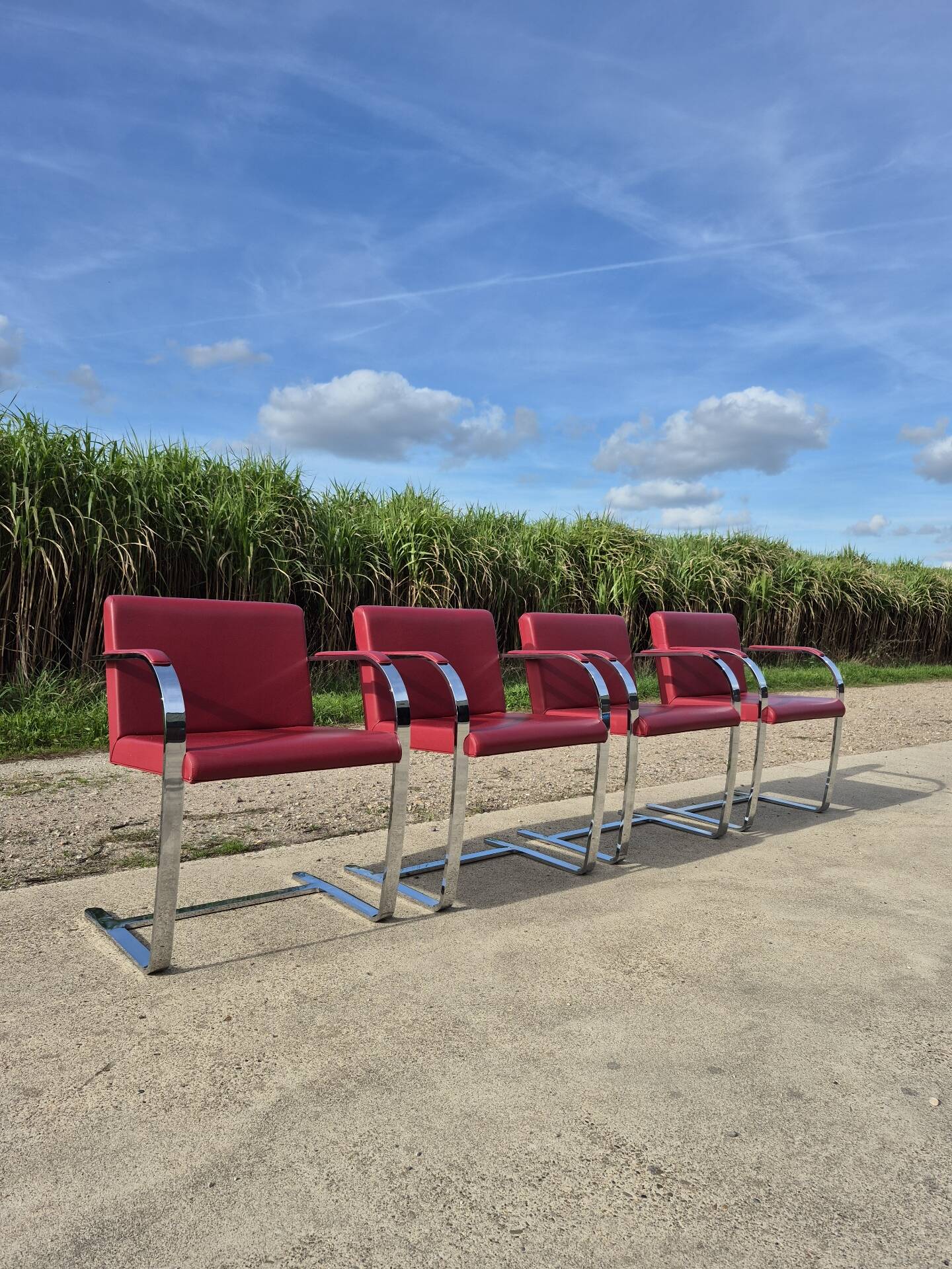 Set 4 - red chrome Brno armchair flat bar- Ludwig Mies vd Rohe bauhaus