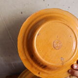12 assiettes anciennes ravel aubagne jaune en terre cuite