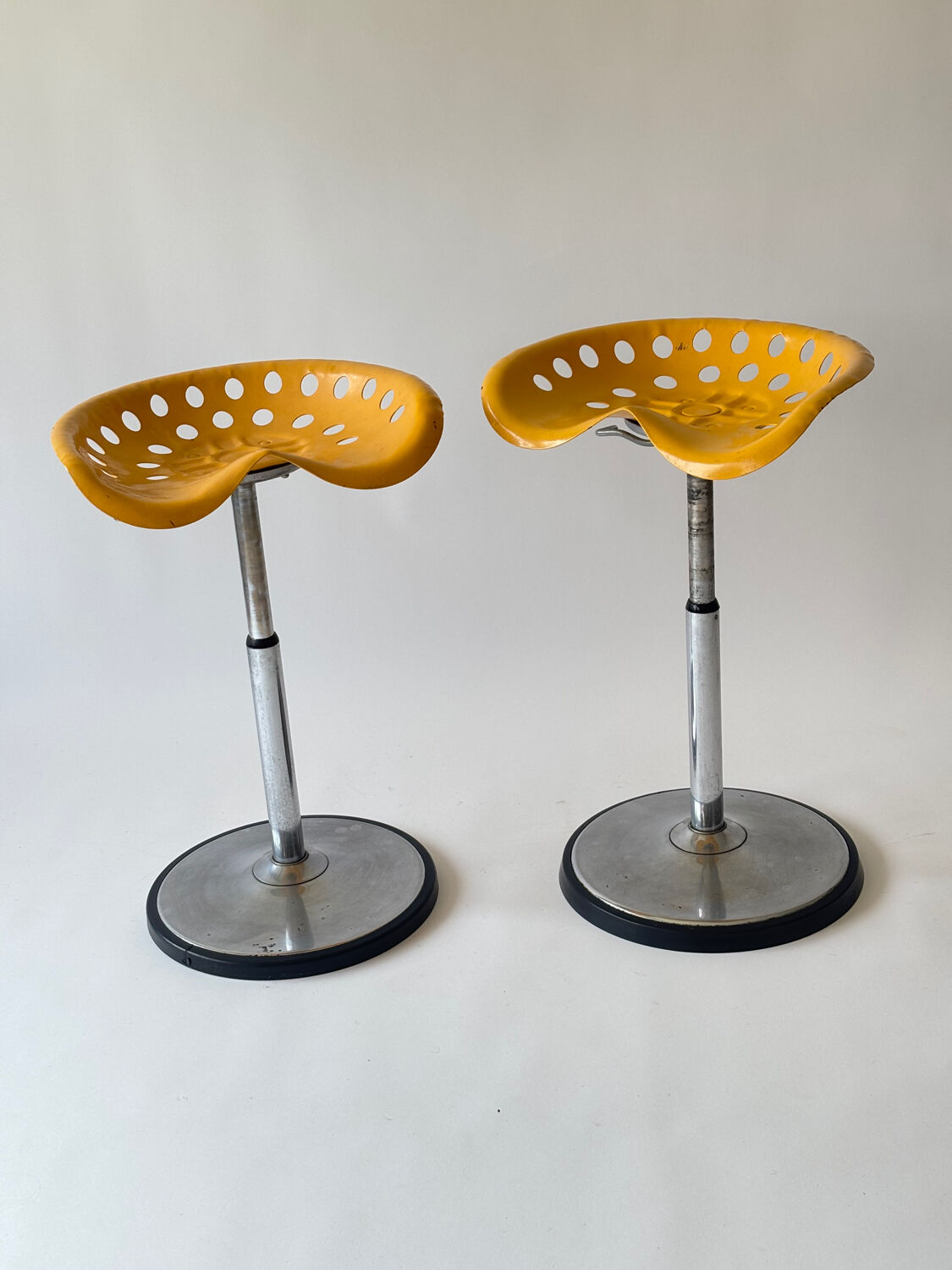 Tabourets Faucheuse par Étienne Fermigier pour Mirima 1970