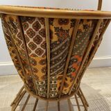 Rattan worker