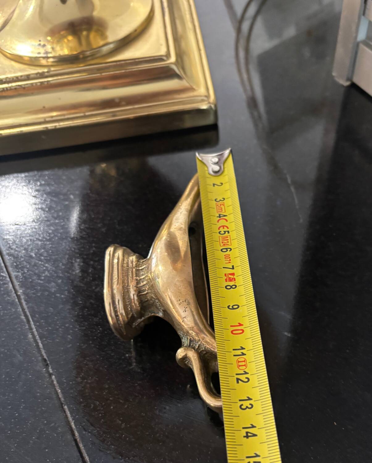 Brass catch-all / ashtray – vintage Aladdin lamp shape