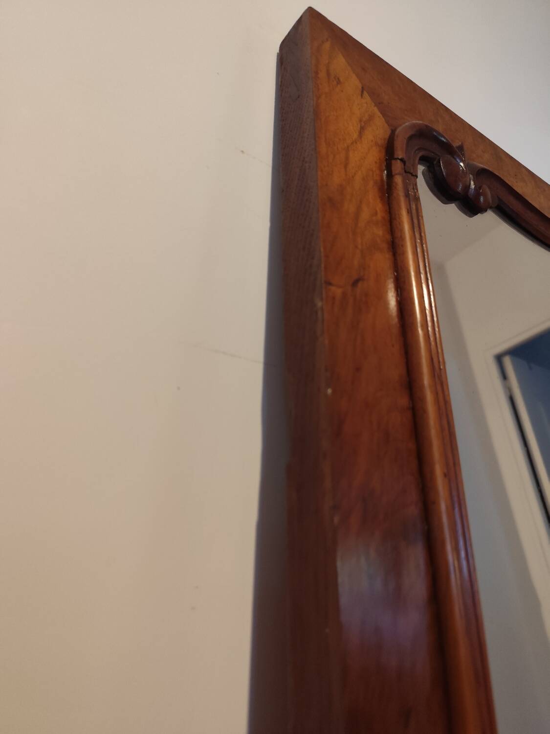 Antique mirror in solid wood