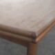 Table scandinave