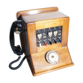 Wooden network telephone centre - vintage 1964