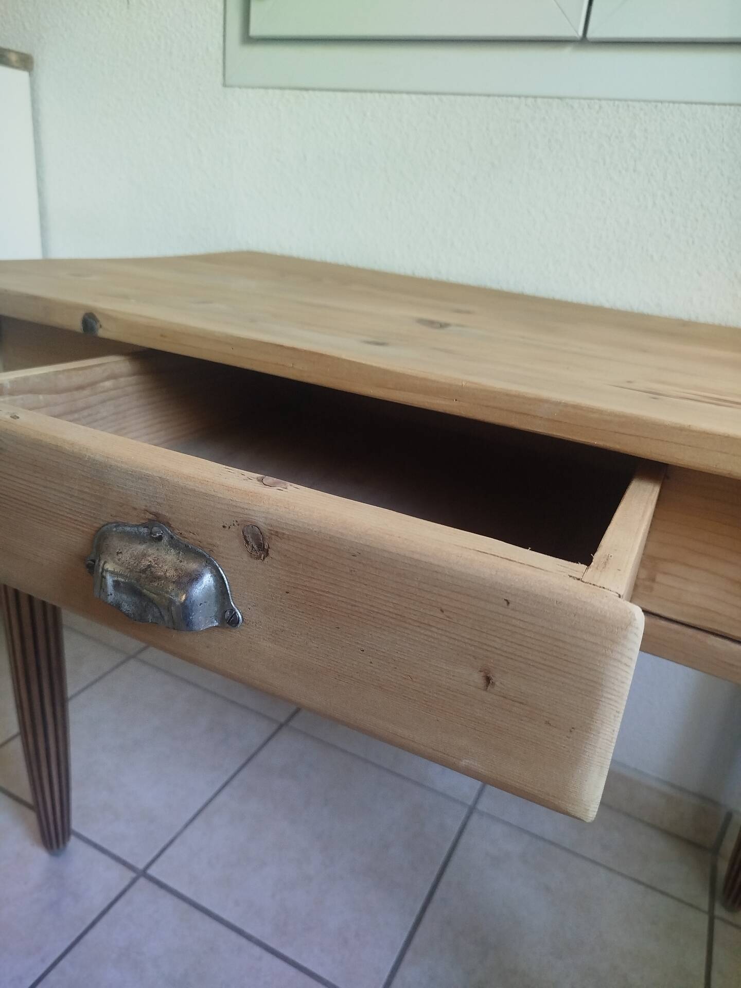 Ancienne table, bureau de ferme