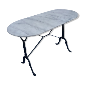 Bistro table