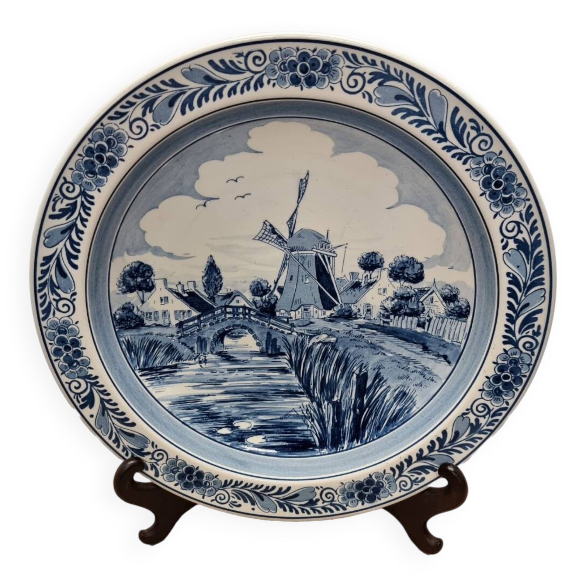 Dutch ceramic Blue Delft Wall Plate With Mill by Royal Goedewaagen, from the 70/80s